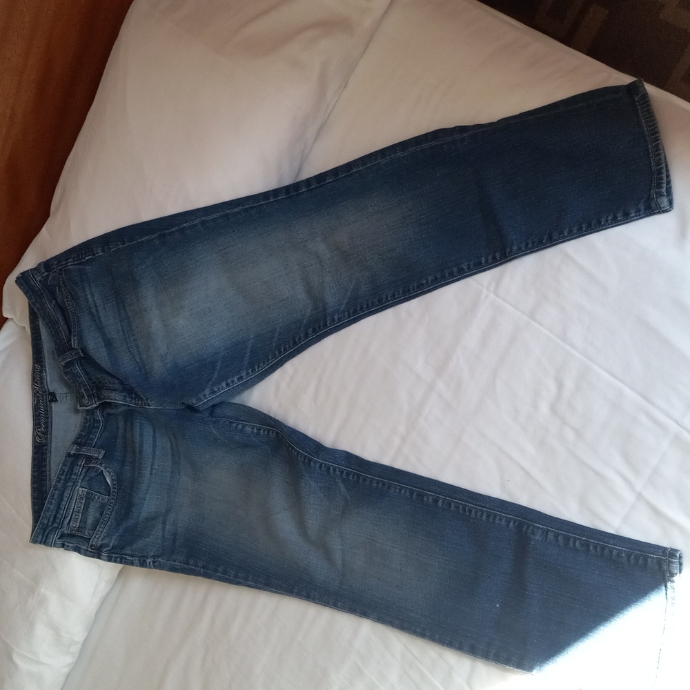 Womans size (12/31) GAP vintage jean